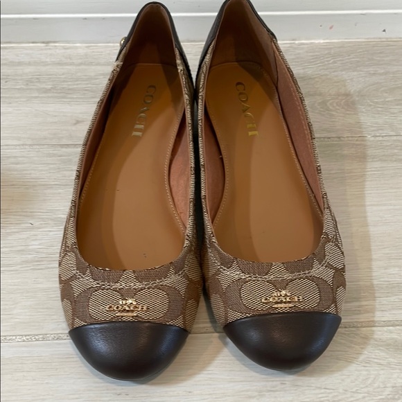 Coach Signature Brown and Black Loafers NWOT - Picture 1 of 4